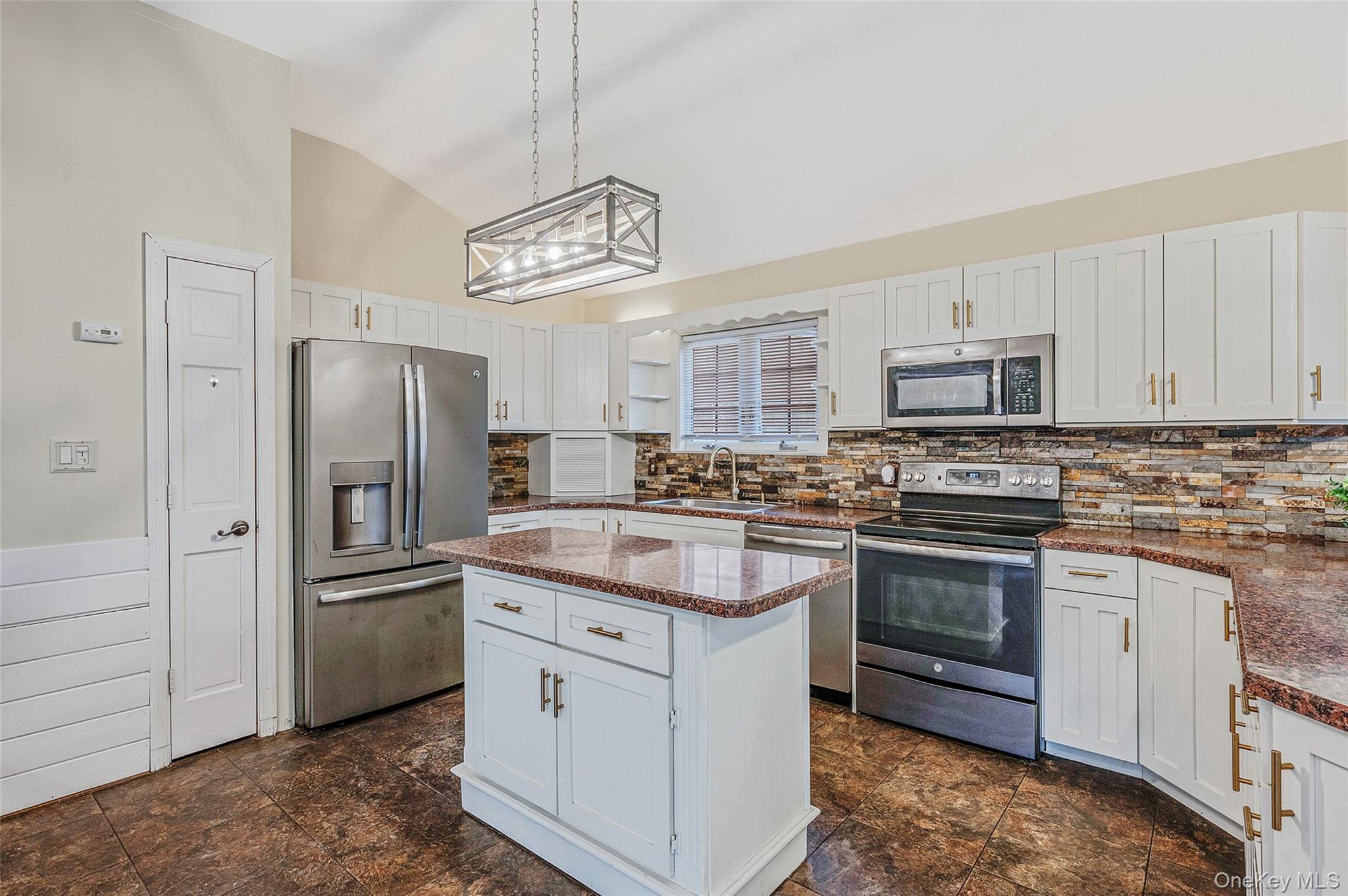 #6 photo, 43 Madeline Road, Ridge , NY 11961