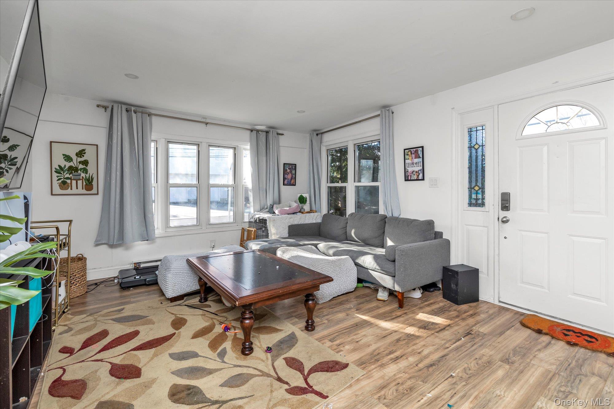 #4 photo, 126 Williamson Street, East Rockaway , NY 11518