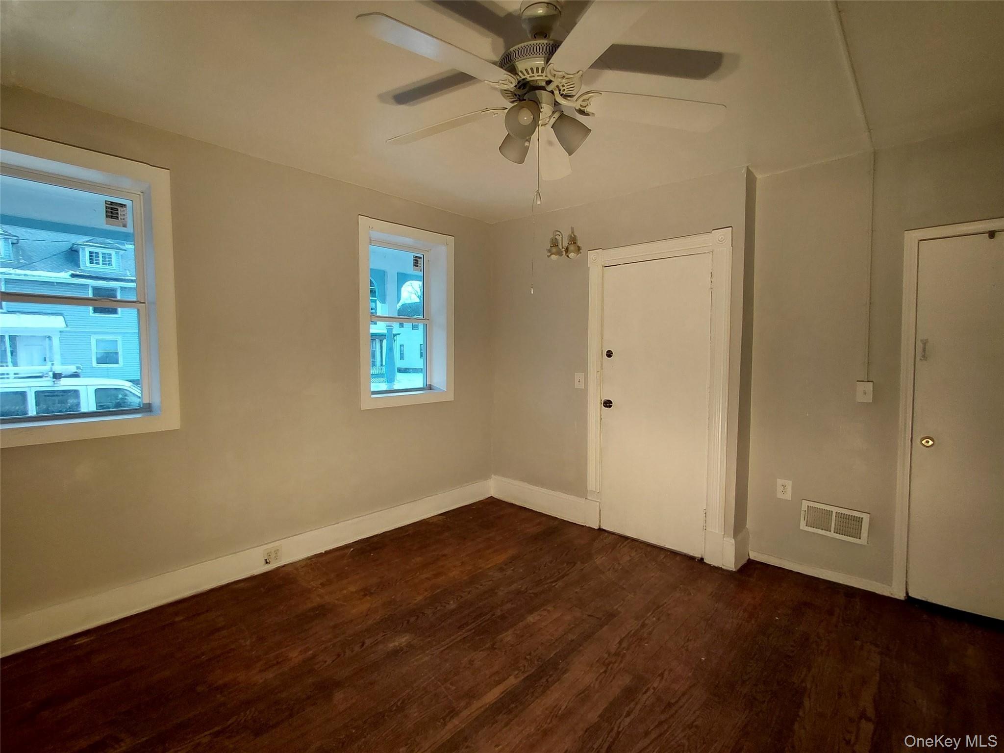 #2 photo, 101 Elmendorf Street, Kingston , NY 12401