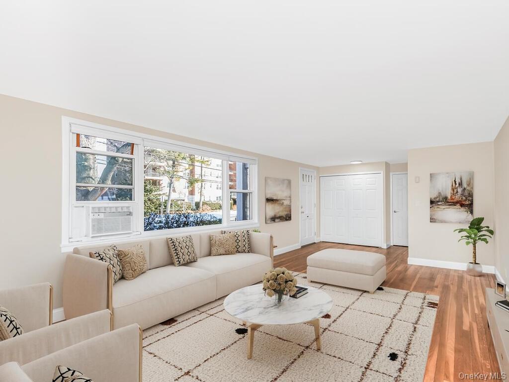 #6 photo, 1220 Midland Avenue, Bronxville , NY 10708