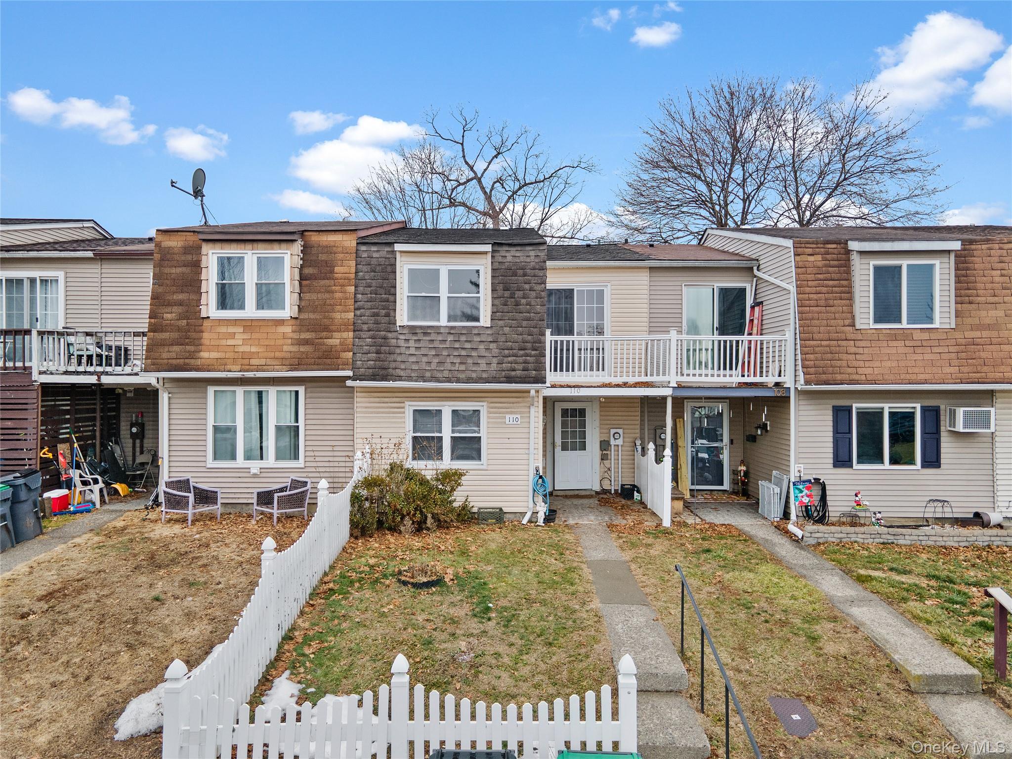 #1 photo, 110 Chrystal Drive, Maybrook , NY 12543