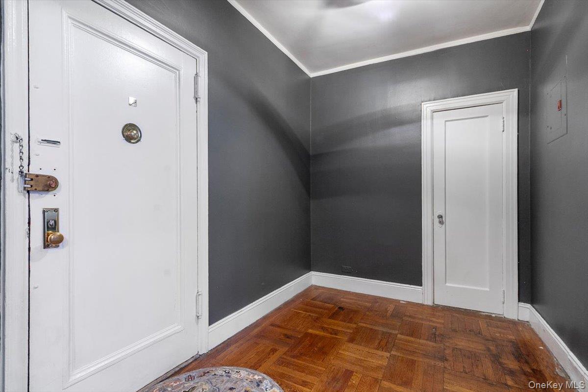 #13 photo, 854 W 181st Street, New York (Manhattan) , NY 10033