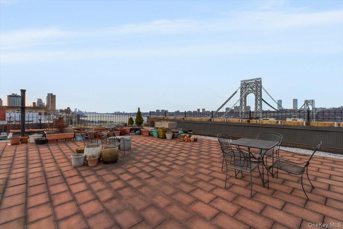 #14 photo, 854 W 181st Street, New York (Manhattan) , NY 10033