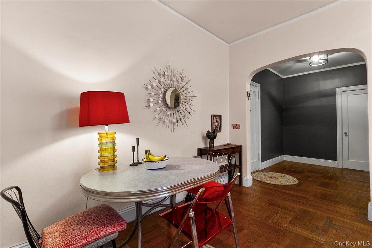 #4 photo, 854 W 181st Street, New York (Manhattan) , NY 10033