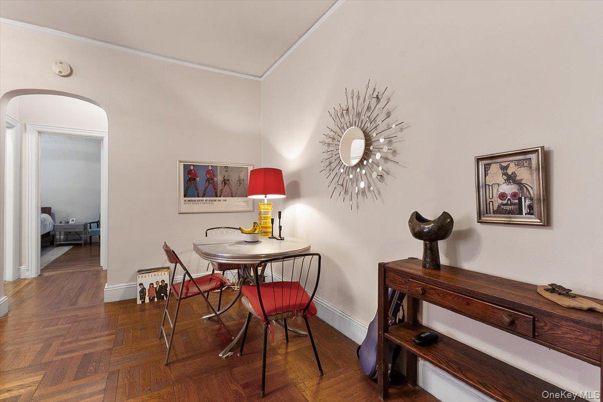 #5 photo, 854 W 181st Street, New York (Manhattan) , NY 10033