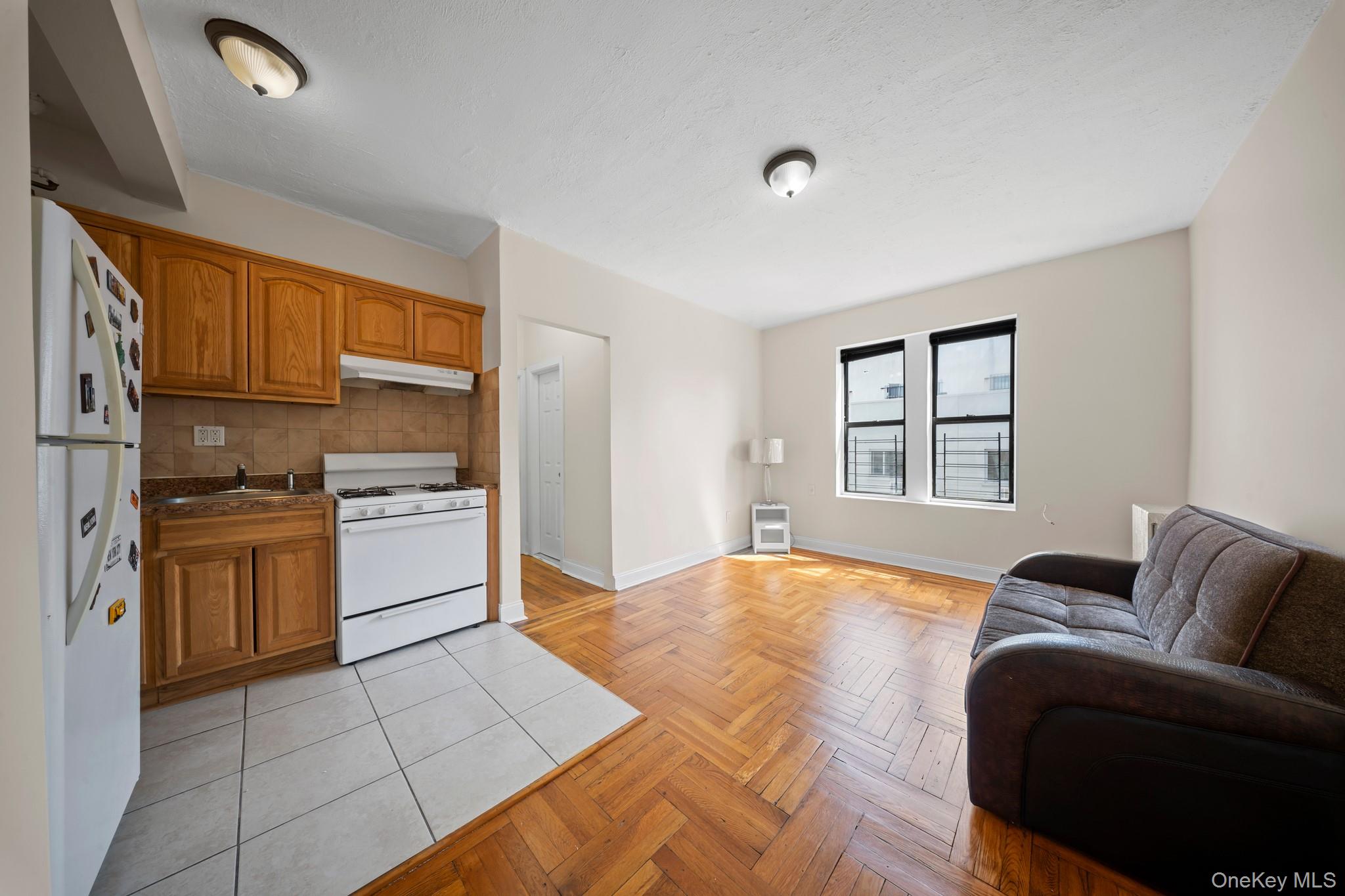 #3 photo, 1372 Shakespeare Avenue, Bronx , NY 10452