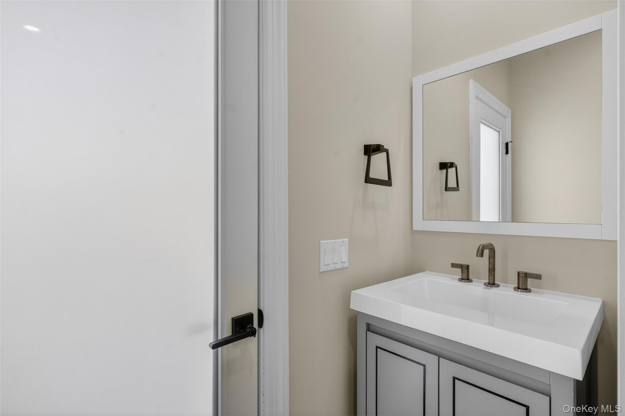 #19 photo, 24 Wildwood Drive, Newburgh , NY 12575