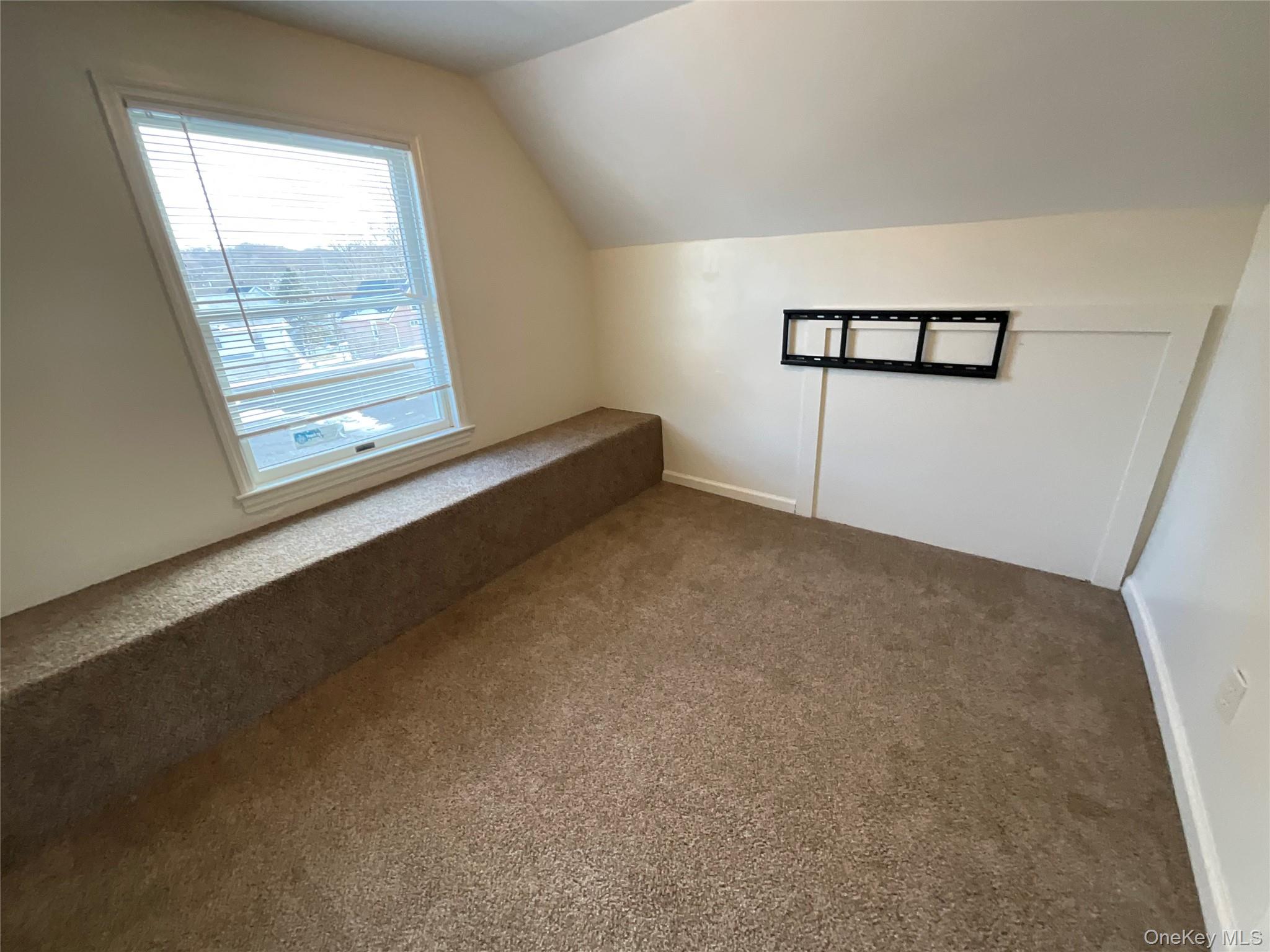 #9 photo, 32 Prairie Avenue, Suffern , NY 10901