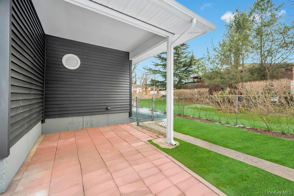 #7 photo, 46 Ellen Place, Kings Park , NY 11754