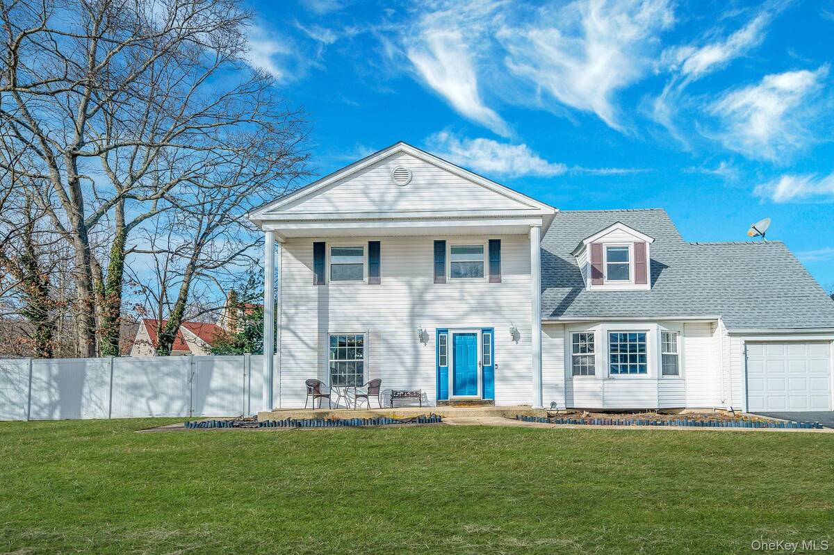 #1 photo, 3 Mount Marcy Avenue, Farmingville , NY 11738