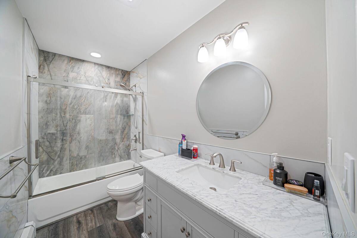 #24 photo, 3 Mount Marcy Avenue, Farmingville , NY 11738