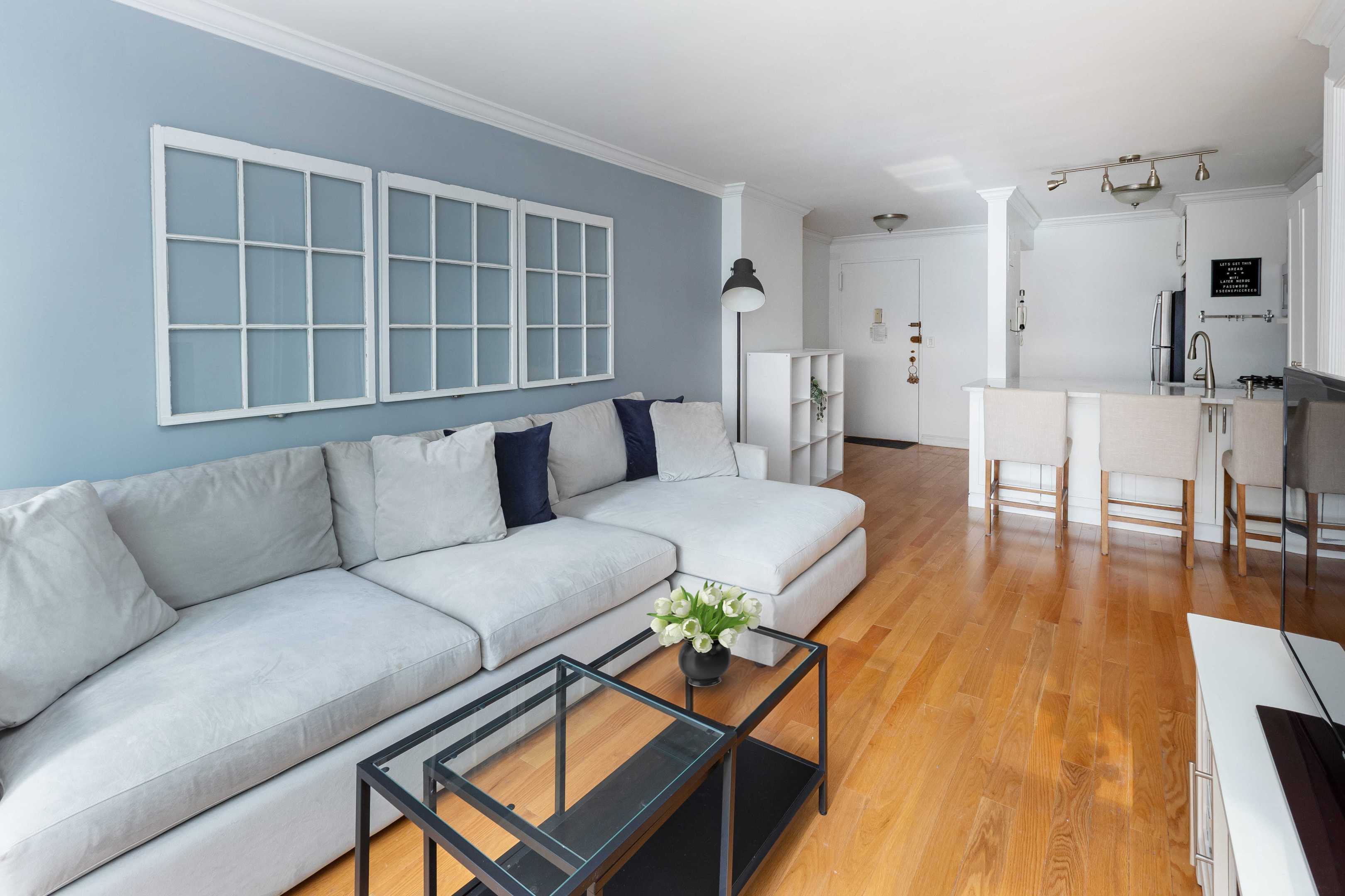 #3 photo, New York City, Midtown , NY 10022