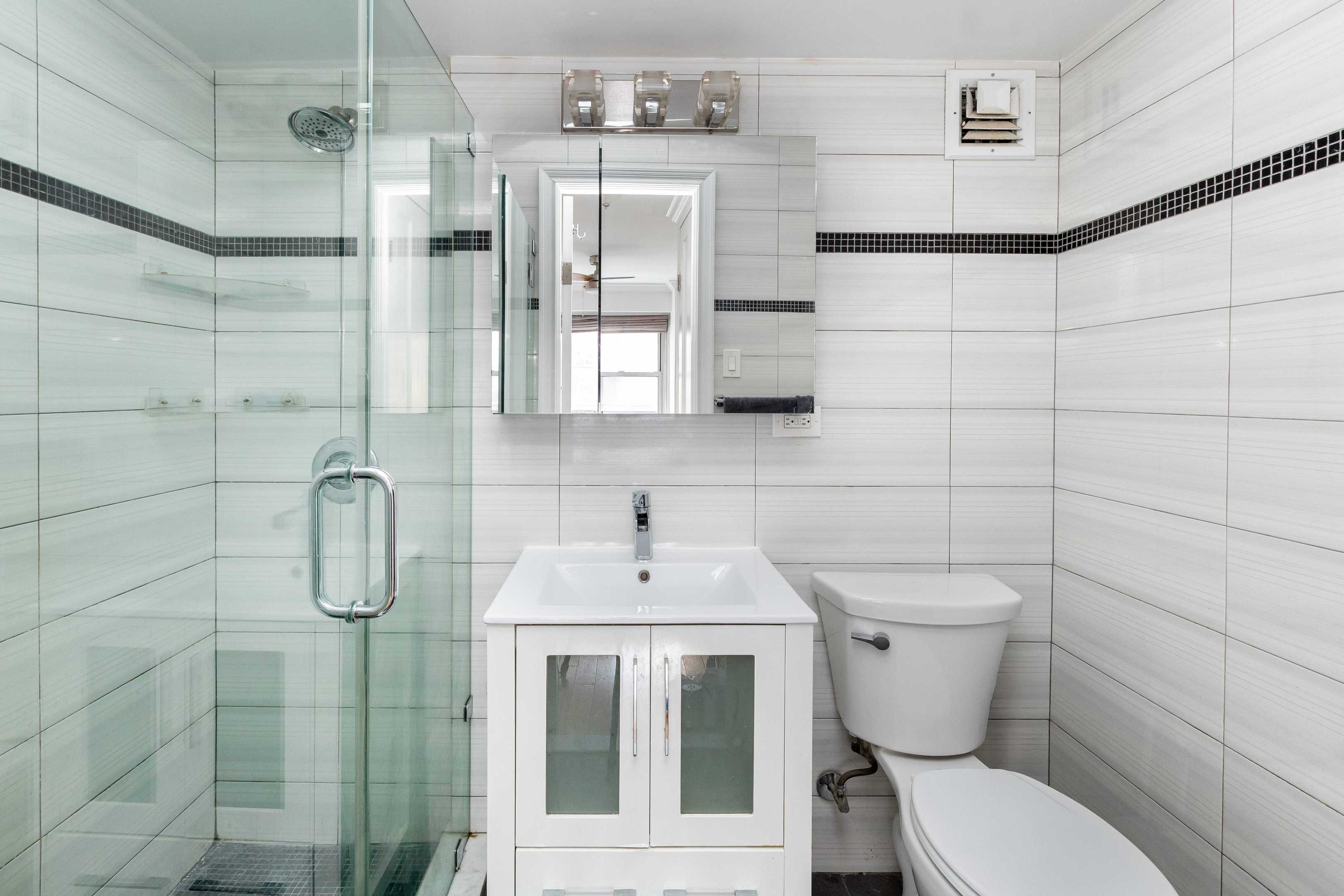 #7 photo, New York City, Midtown , NY 10022