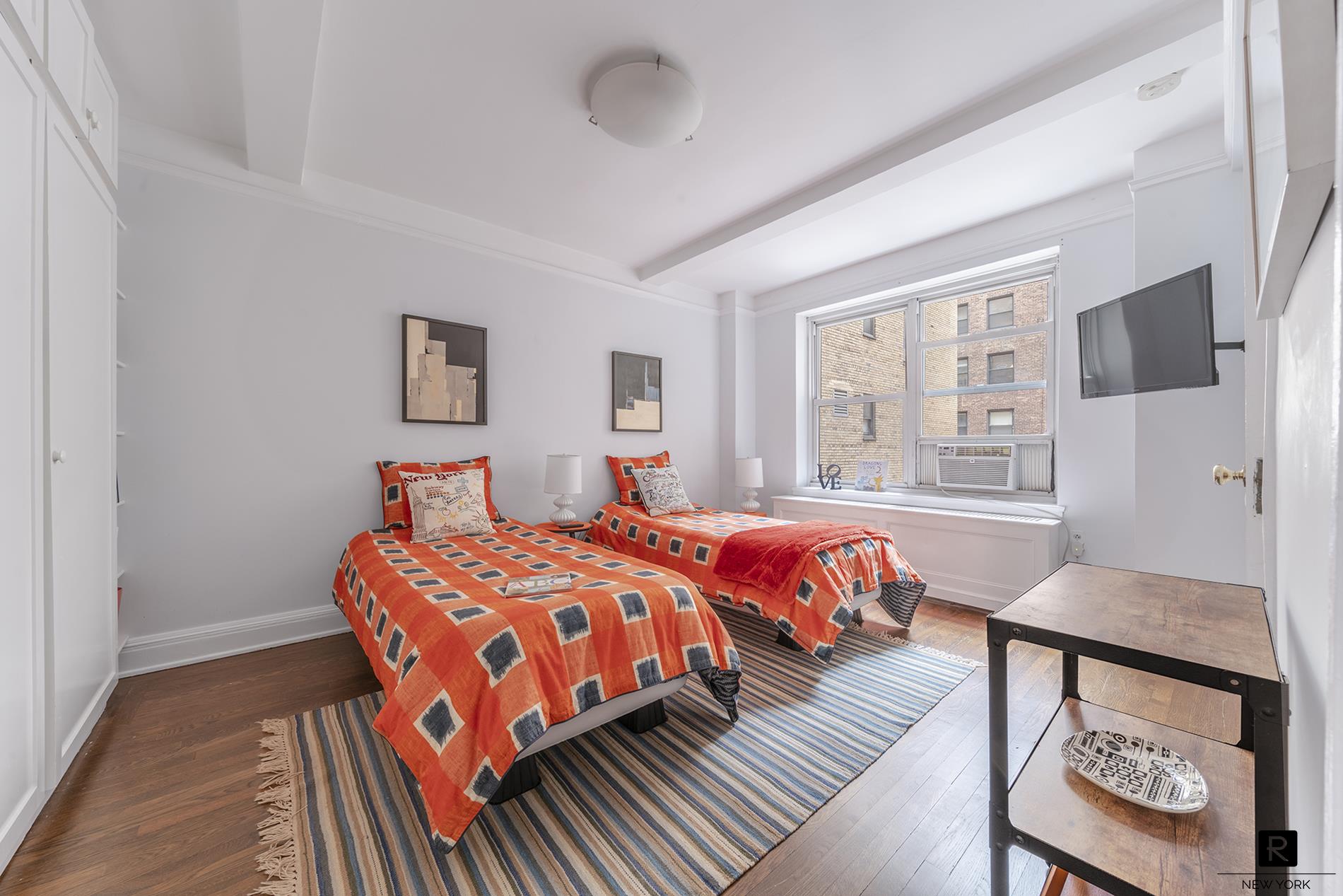 #6 photo, 424 E 52nd Street, Beekman , NY 10022