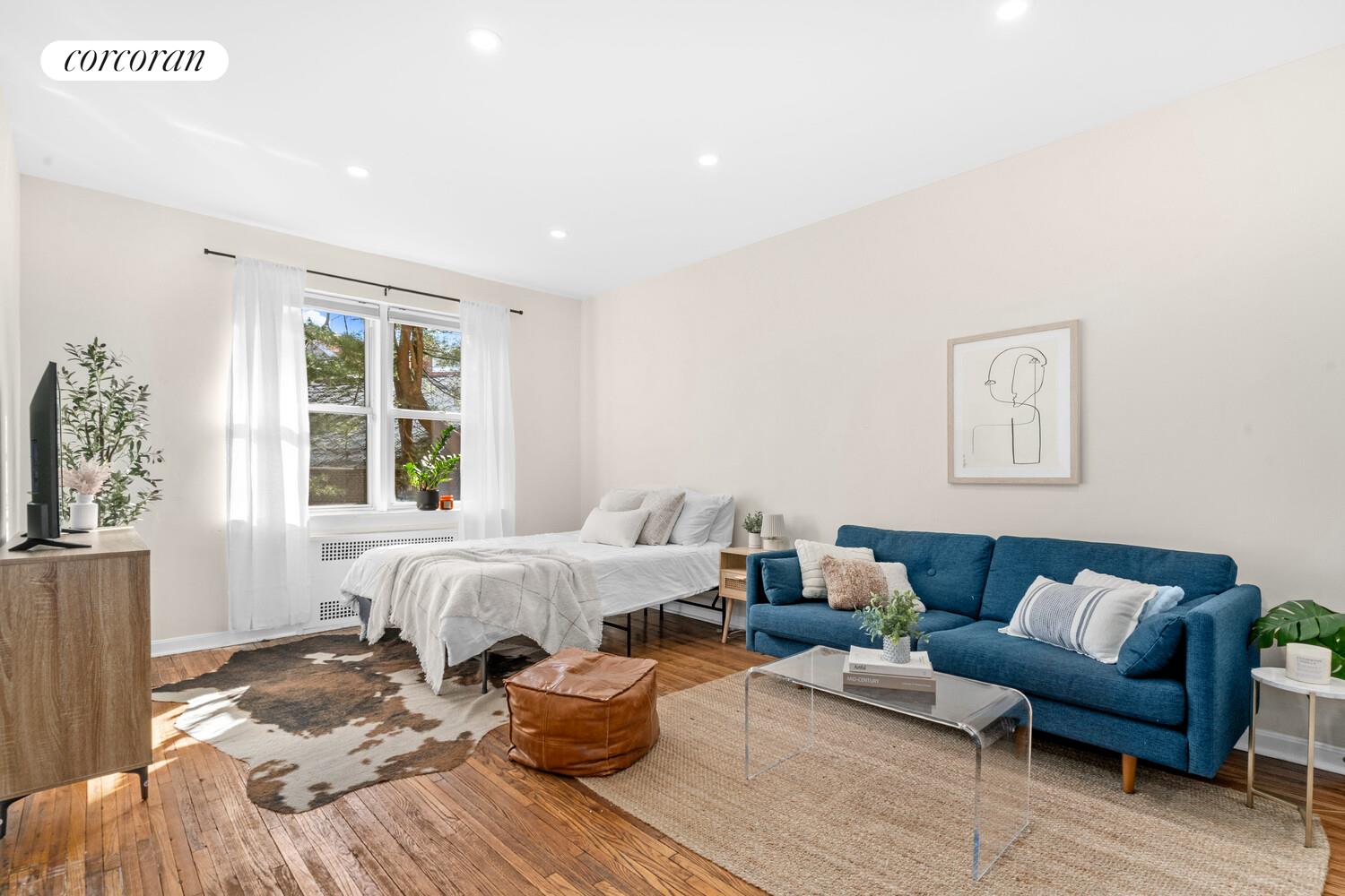 #3 photo, 915 E 17TH Street, Midwood , NY 11230