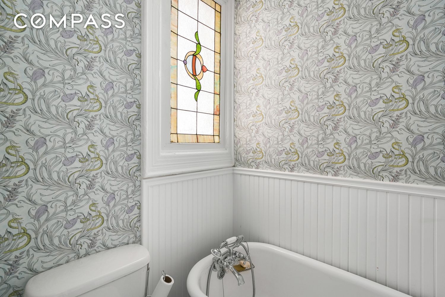 #9 photo, 252 Jackson Street, East Williamsburg , NY 11211