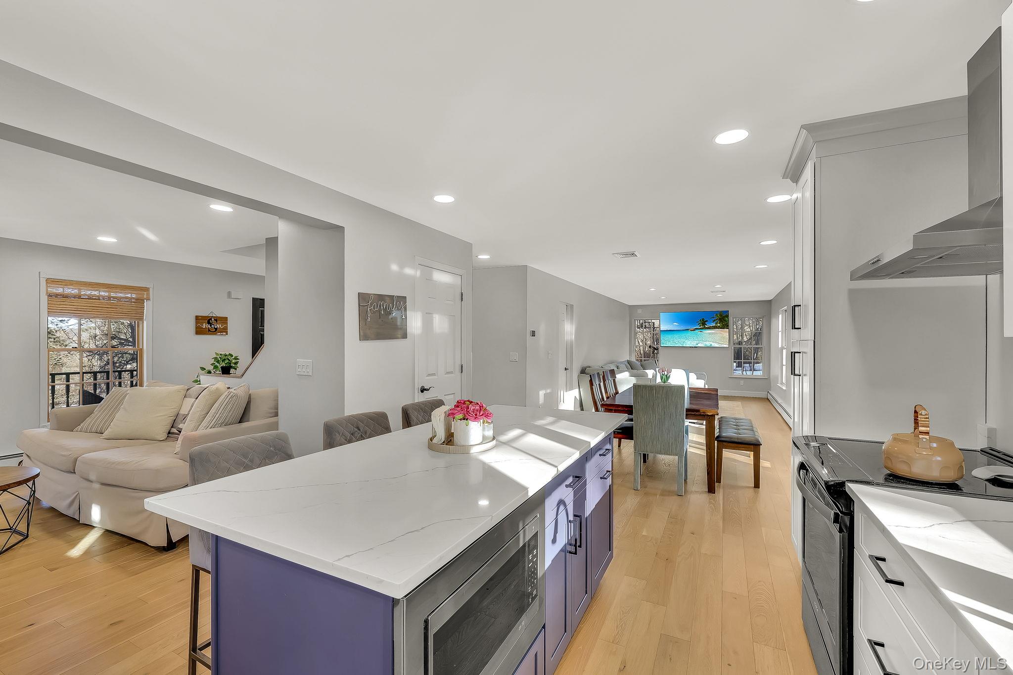 #18 photo, 25 Sugarloaf Mountain Road, Chester , NY 10918