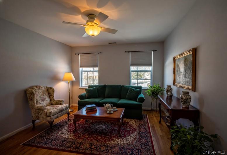 #19 photo, 14 Whalen Drive, Hopewell Junction , NY 12533