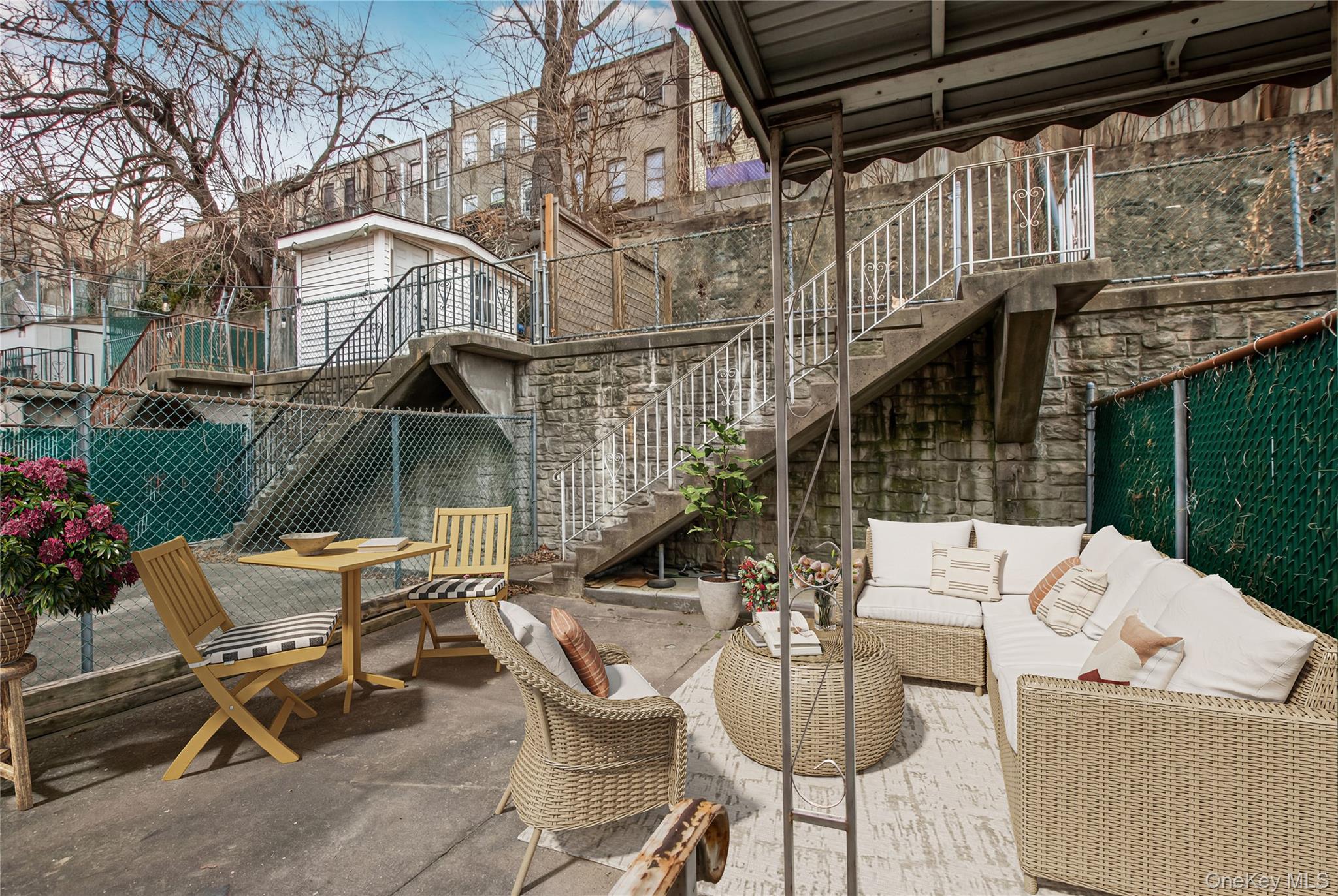 #13 photo, 716 St Ann's Avenue, Bronx , NY 10455