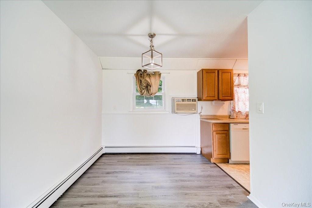 #5 photo, 37 ALPINE Drive, Wappingers Falls , NY 12590