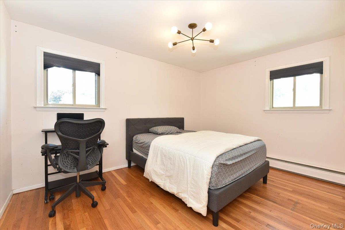 #12 photo, 18 Cumberland Street, Rockville Centre , NY 11570