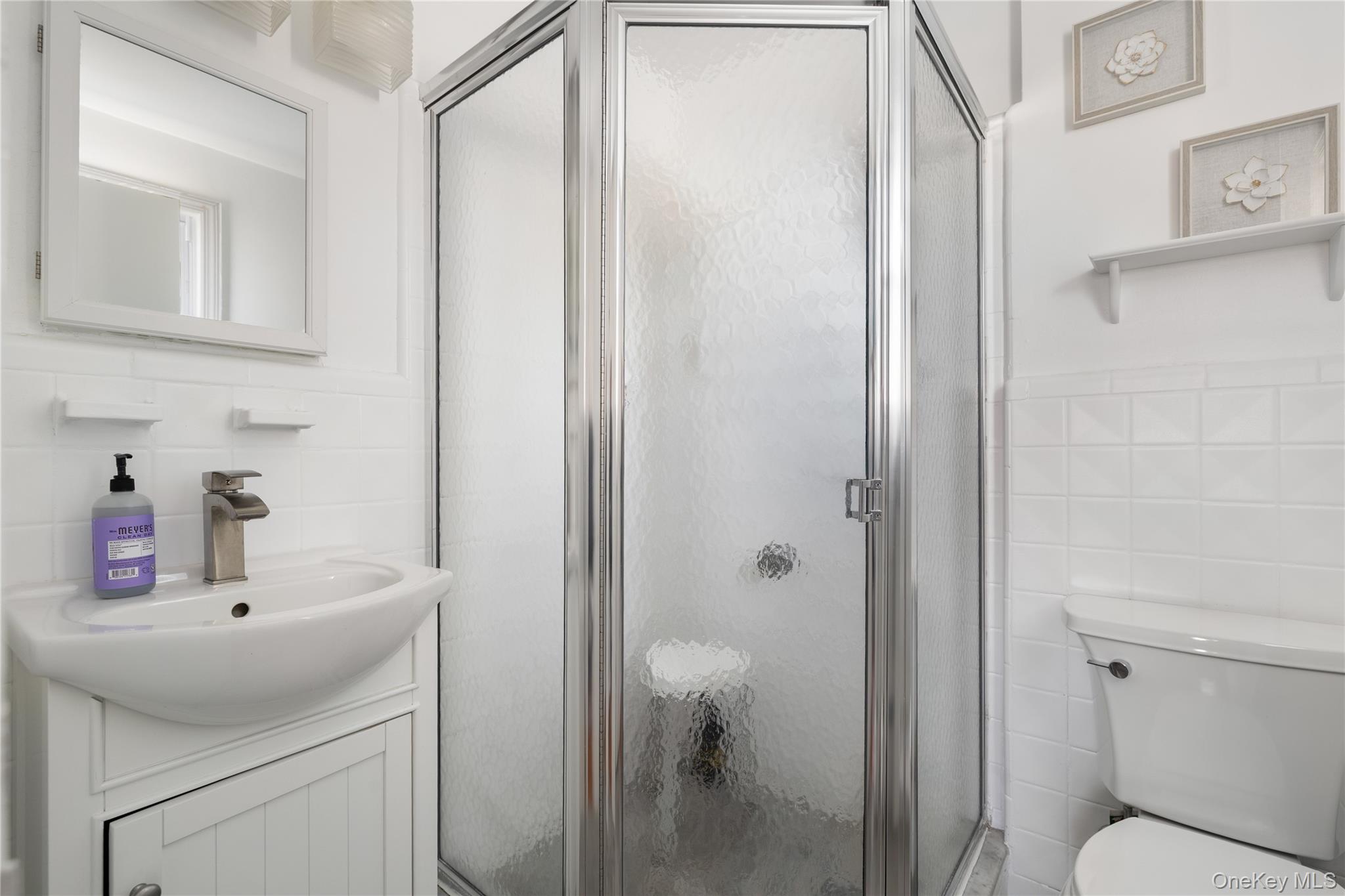 #13 photo, 1352 145th Place, Whitestone , NY 11357