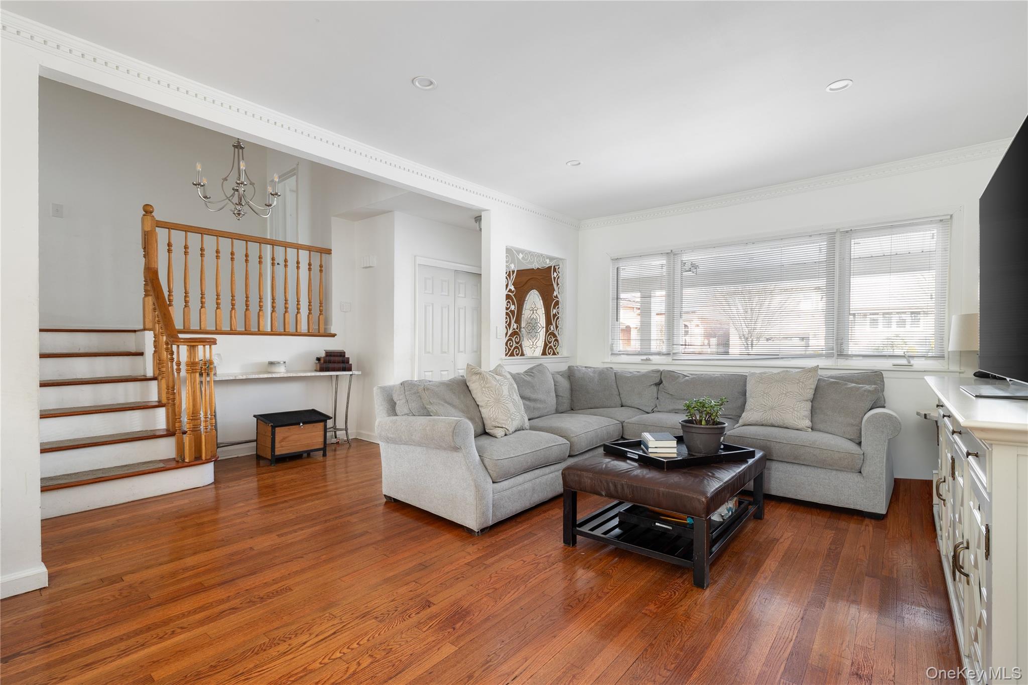 #3 photo, 1352 145th Place, Whitestone , NY 11357