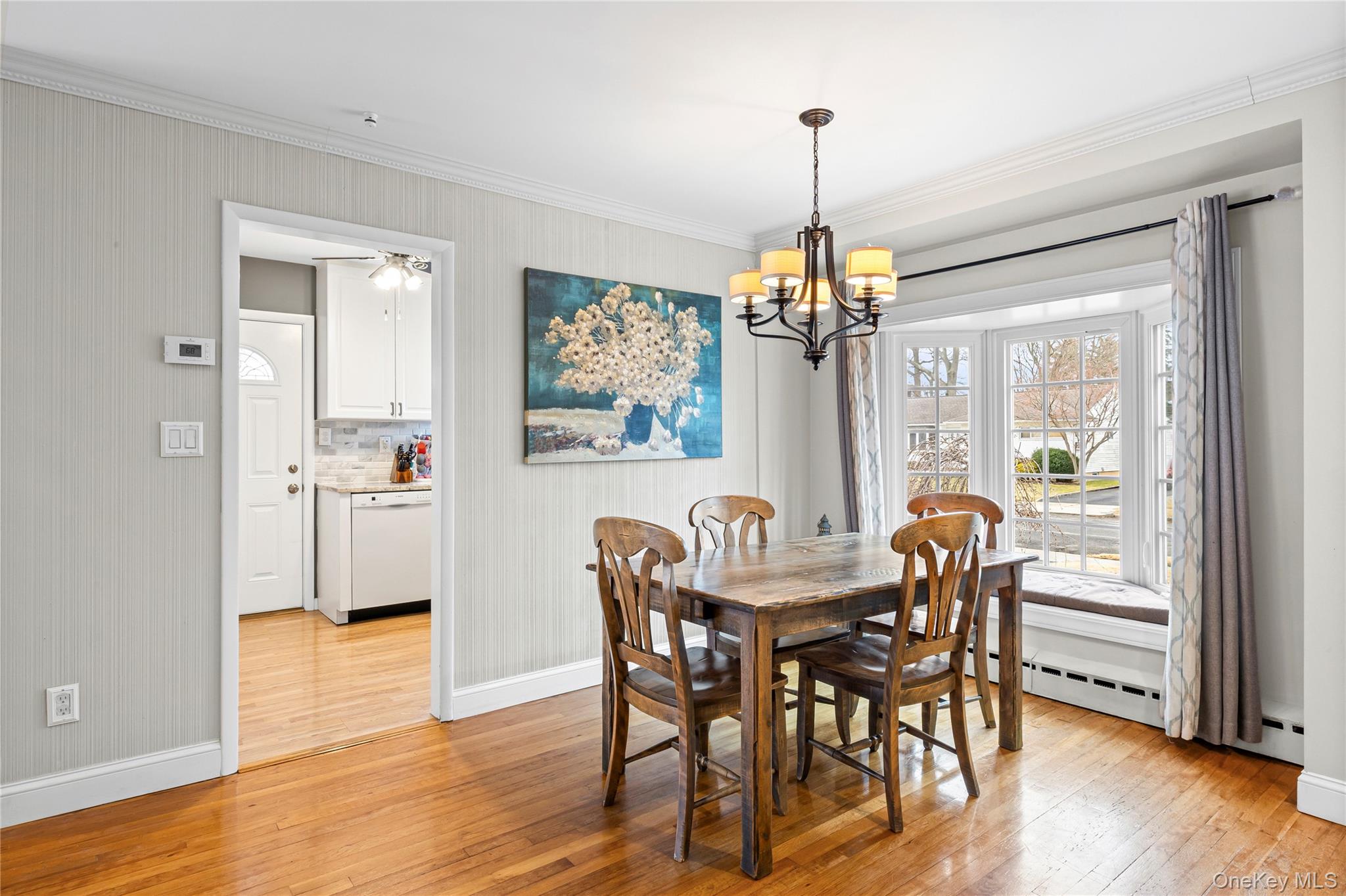 #17 photo, 527 Spruce Lane, East Meadow , NY 11554