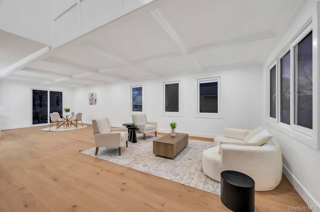 #11 photo, 472 Farmranch Road, Bethpage , NY 11714