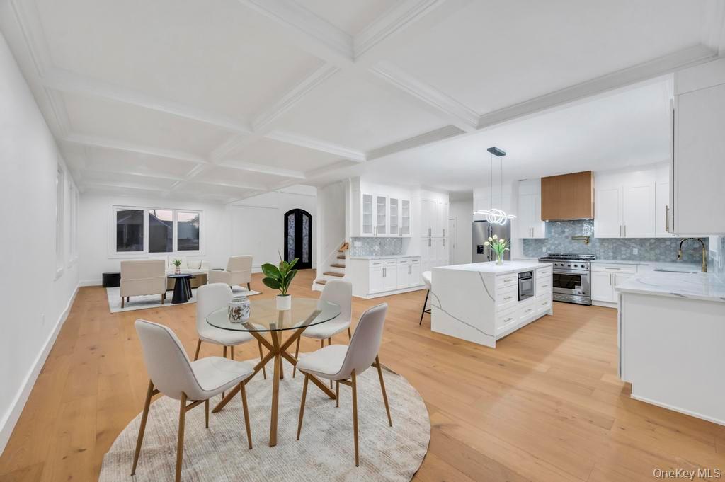 #6 photo, 472 Farmranch Road, Bethpage , NY 11714