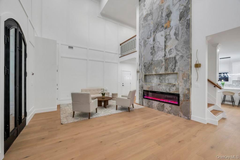 #9 photo, 472 Farmranch Road, Bethpage , NY 11714