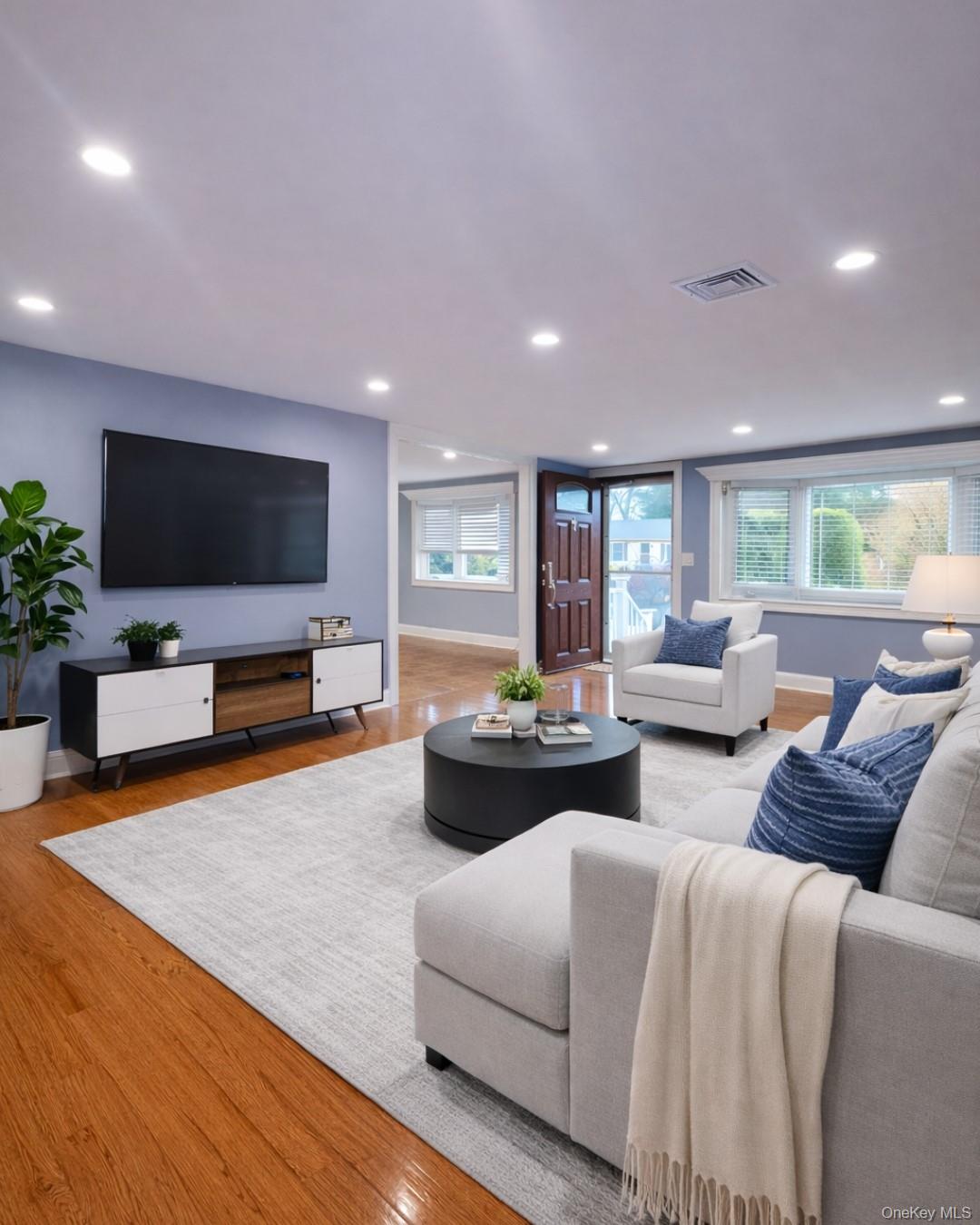 #6 photo, 39 Musket Drive, Shirley , NY 11967