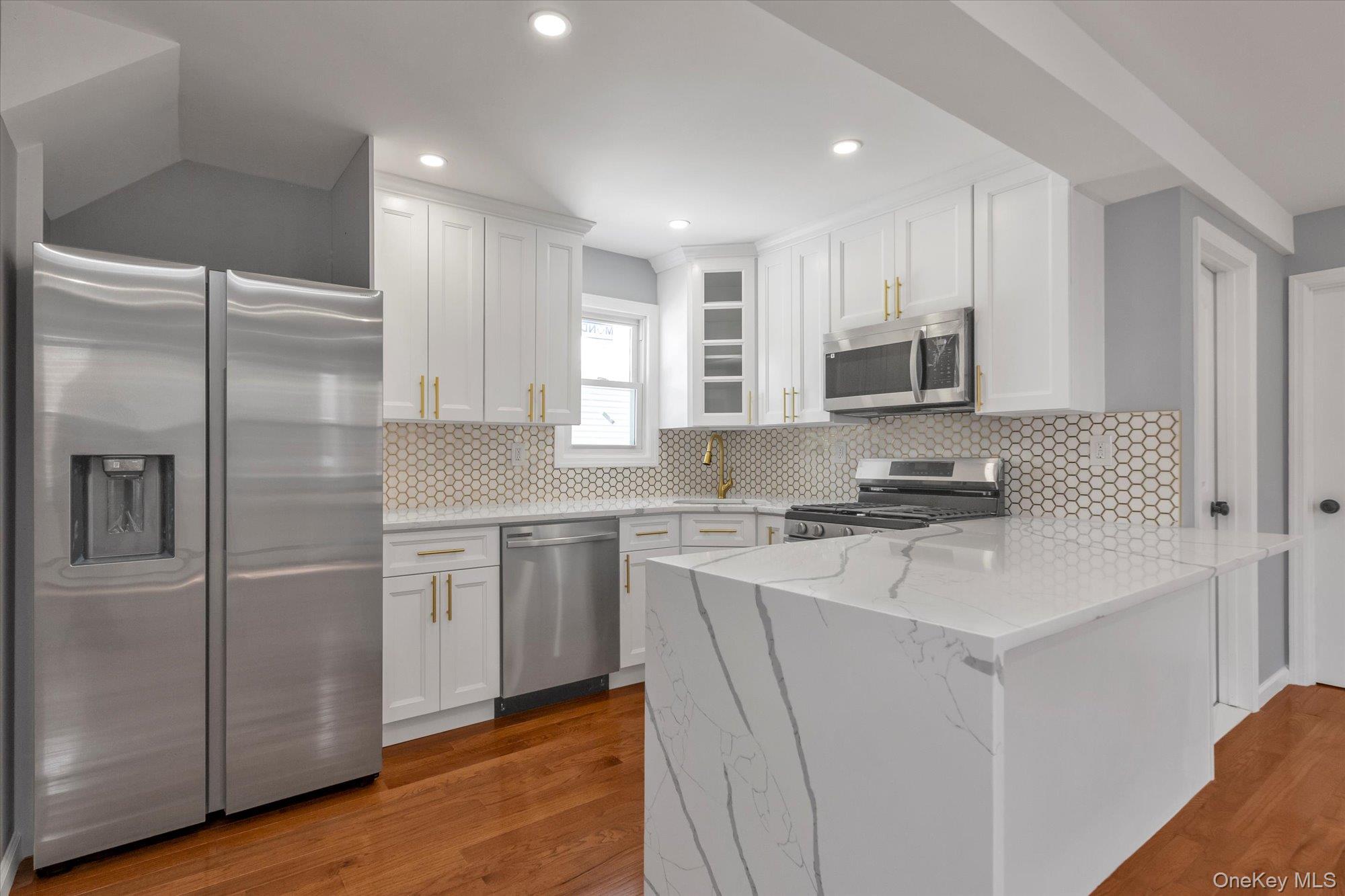 #7 photo, 19410 Nashville Boulevard, Springfield Gardens , NY 11413