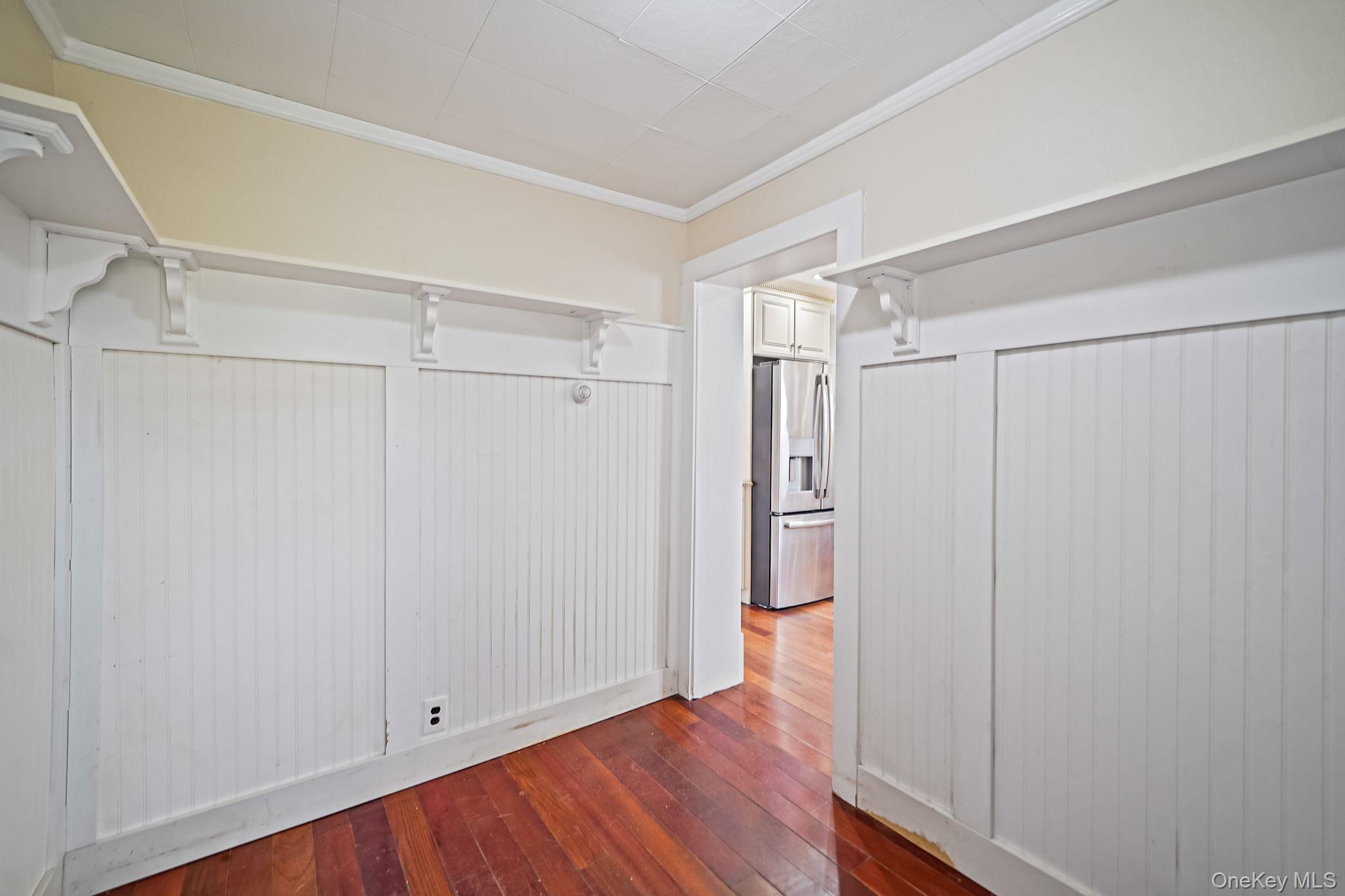 #14 photo, 191 Smith Avenue, सफ़ोक काउंटी Islip , NY 11751