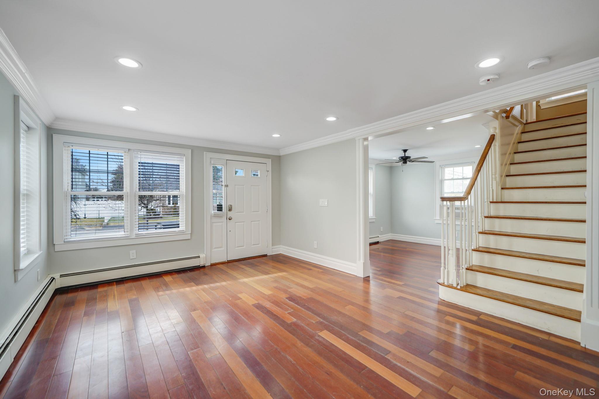 #3 photo, 191 Smith Avenue, सफ़ोक काउंटी Islip , NY 11751