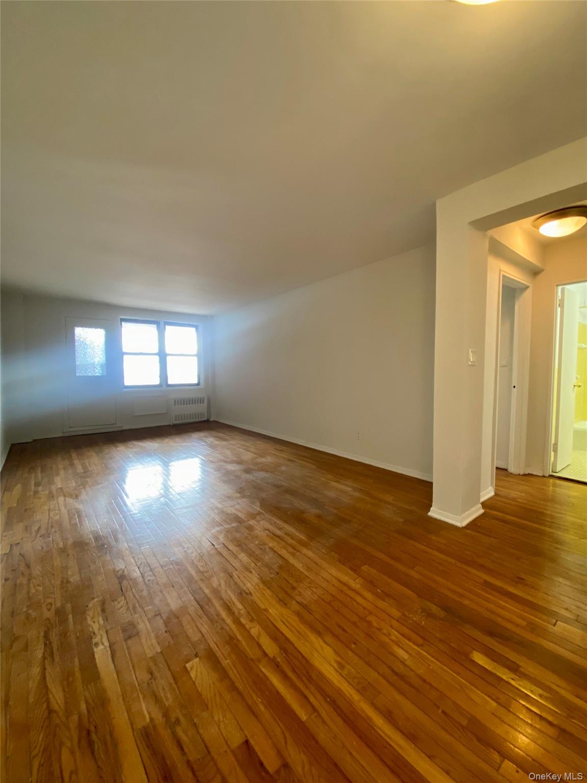 #6 photo, 25 Franklin Boulevard, Long Beach , NY 11561