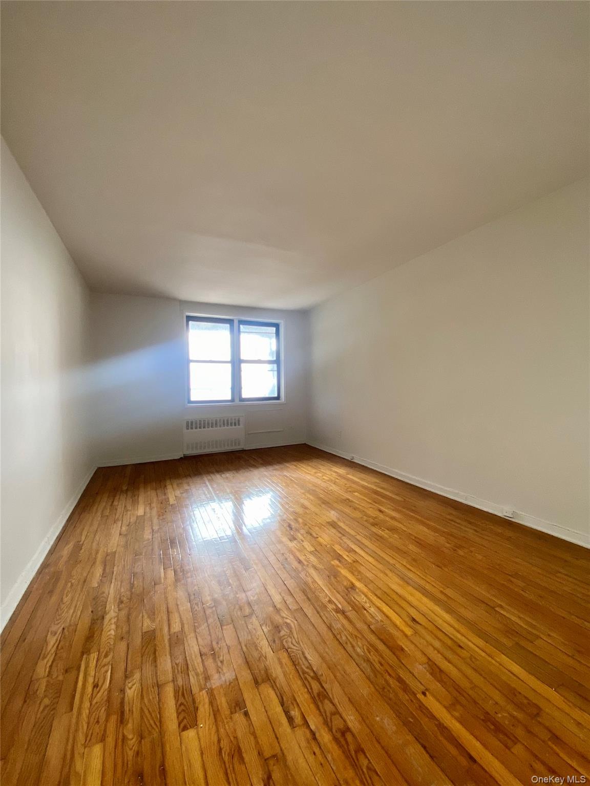 #9 photo, 25 Franklin Boulevard, Long Beach , NY 11561