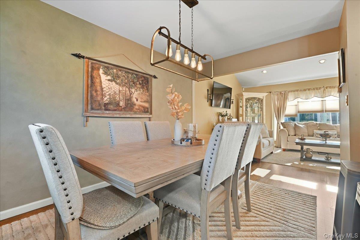 #12 photo, 1356 Blue Spruce Lane, Wantagh , NY 11793