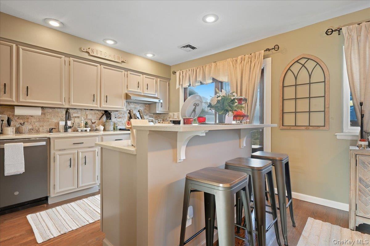 #13 photo, 1356 Blue Spruce Lane, Wantagh , NY 11793