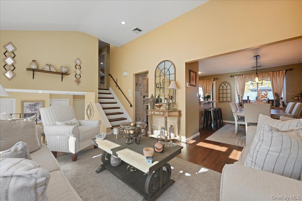 #9 photo, 1356 Blue Spruce Lane, Wantagh , NY 11793