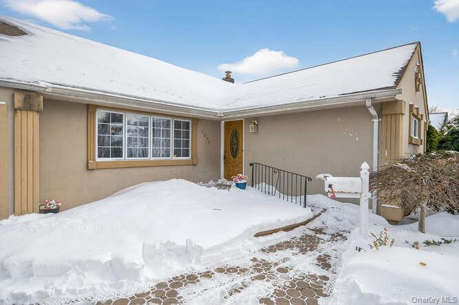 #2 photo, 1075 Olympia Road, North Bellmore , NY 11710