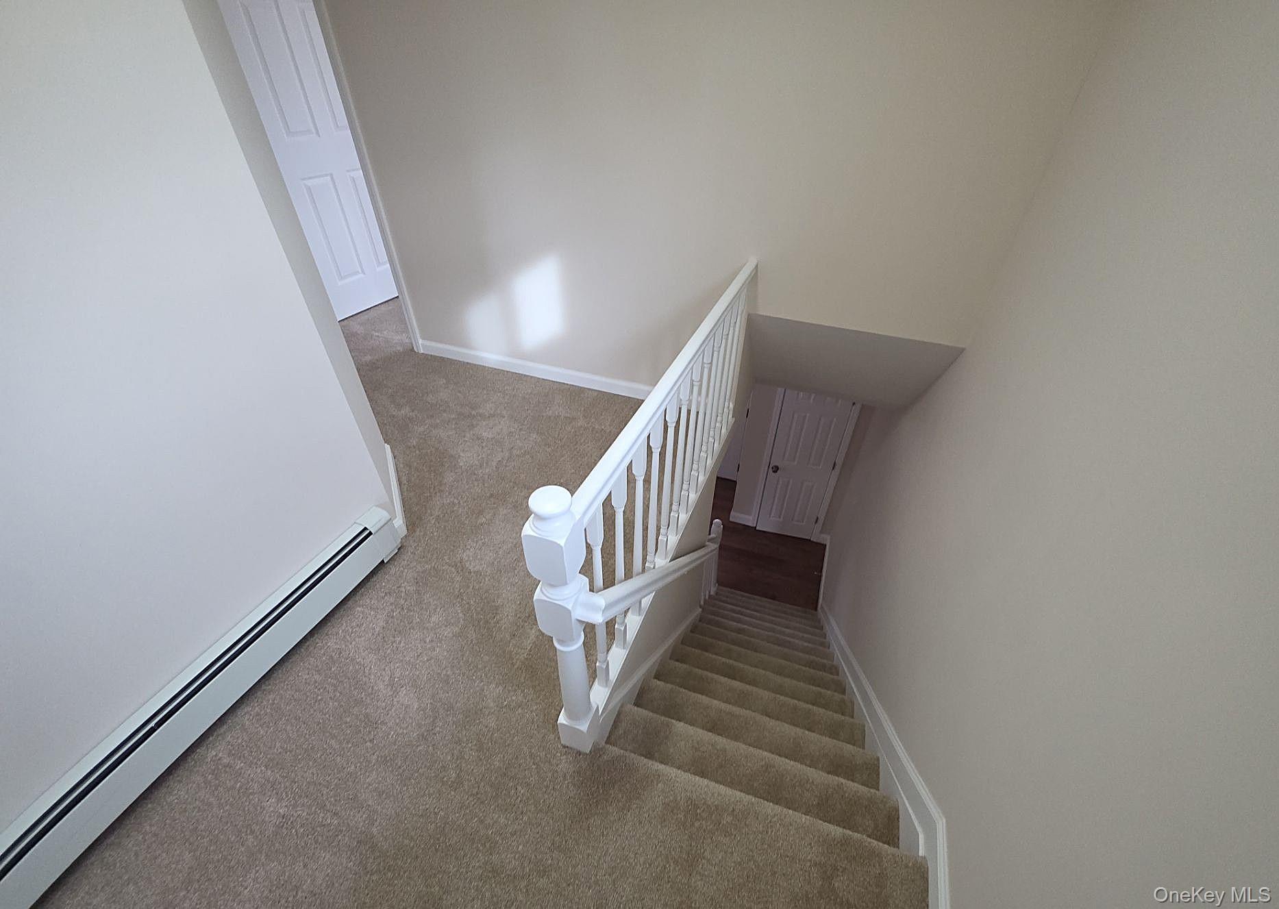 #11 photo, 519 Advent Street, Westbury , NY 11590