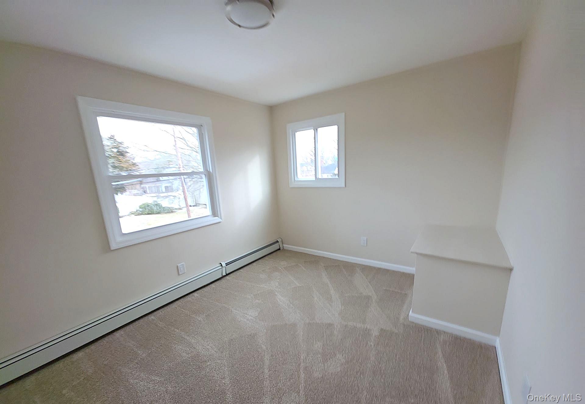 #14 photo, 519 Advent Street, Westbury , NY 11590