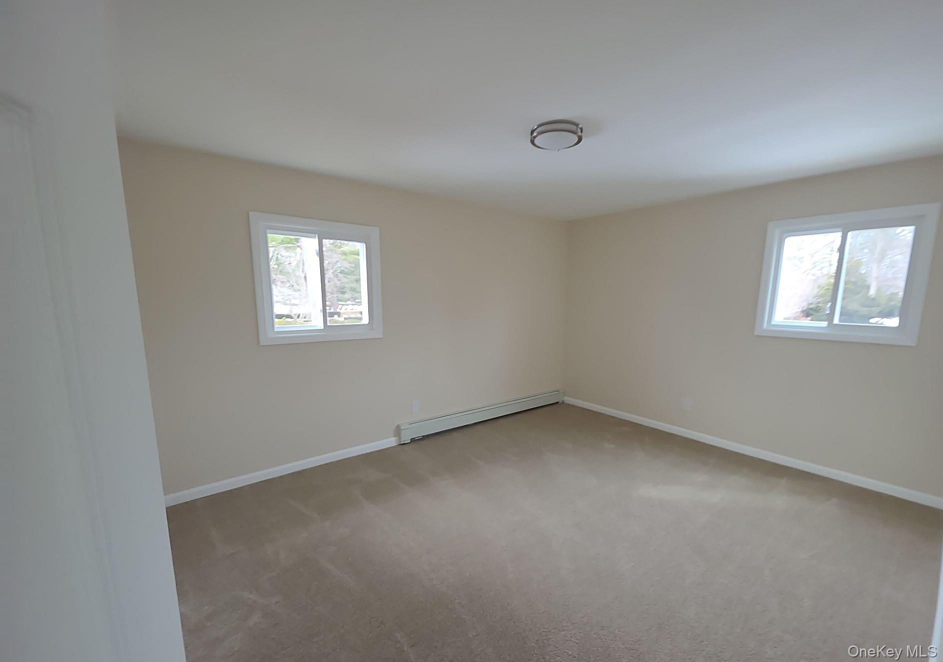 #17 photo, 519 Advent Street, Westbury , NY 11590