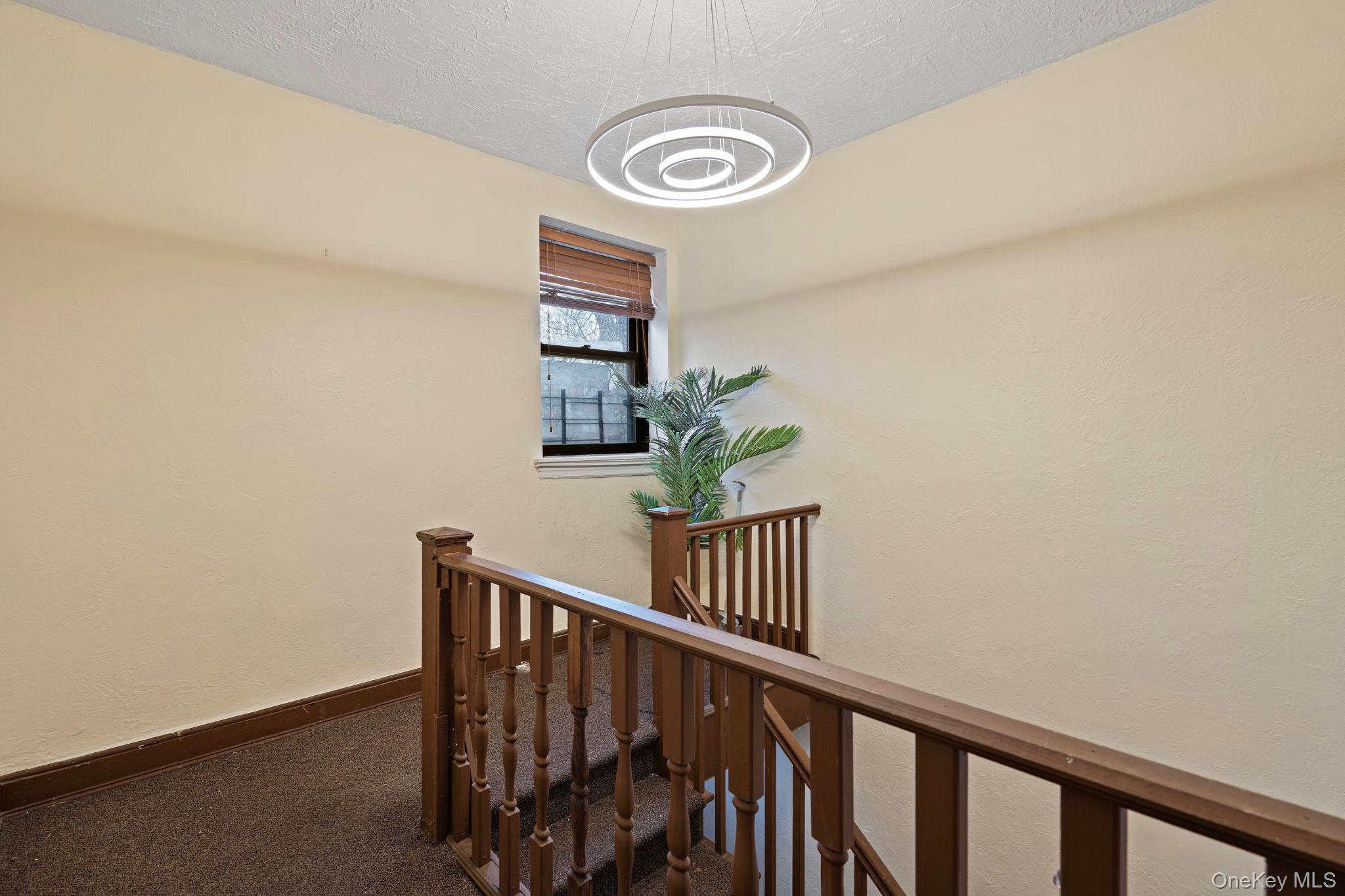 #18 photo, 77-15 Ditmars Boulevard, Jackson Heights , NY 11370