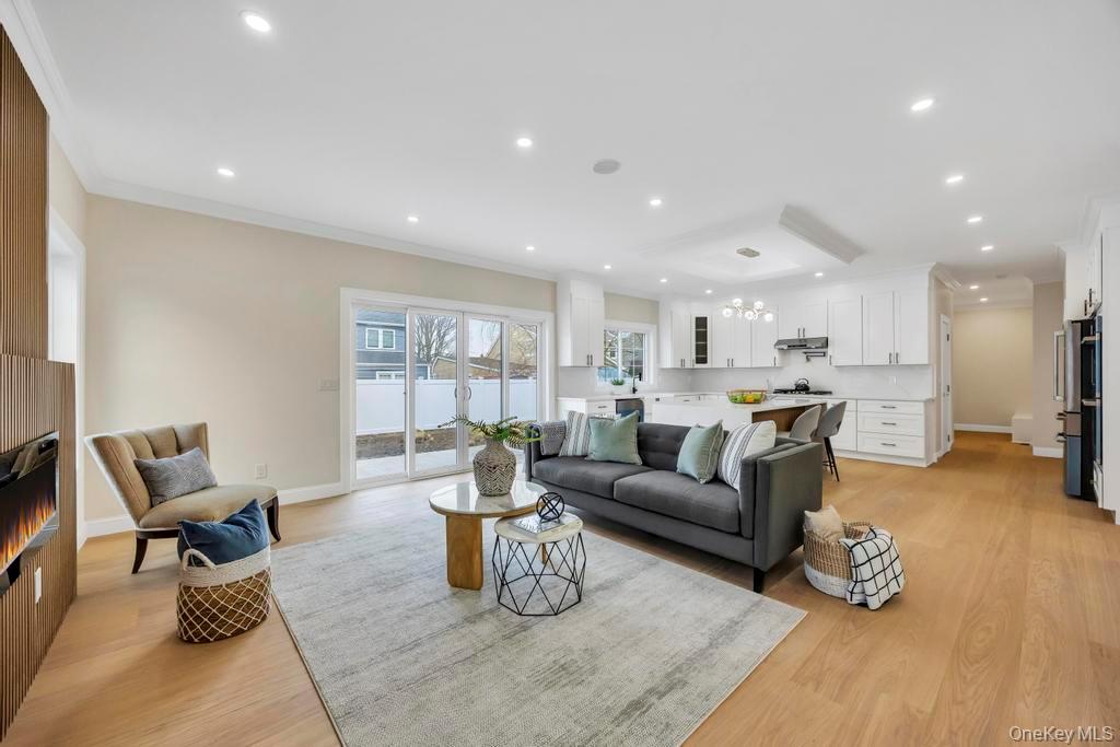 #15 photo, 49 Anvil Lane, Levittown , NY 11756