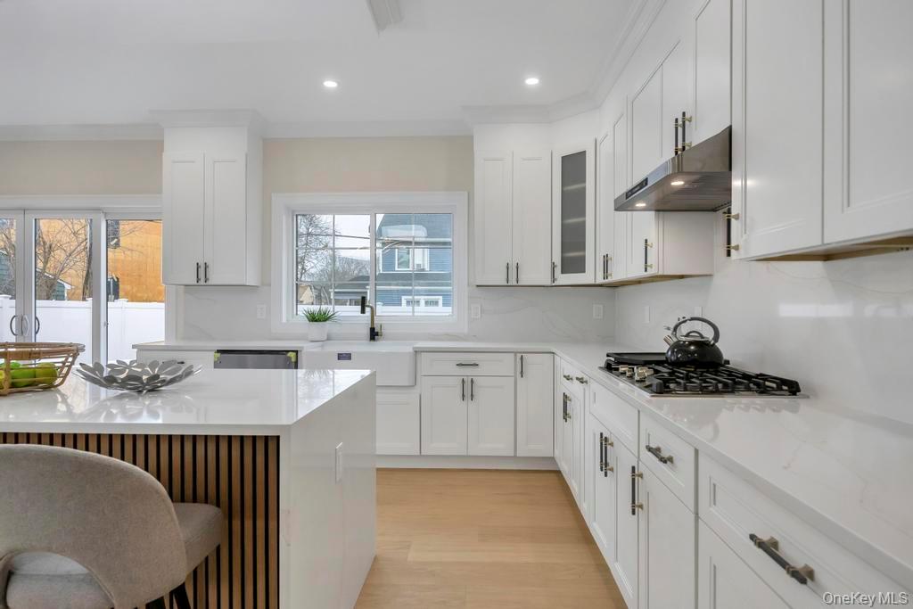 #2 photo, 49 Anvil Lane, Levittown , NY 11756