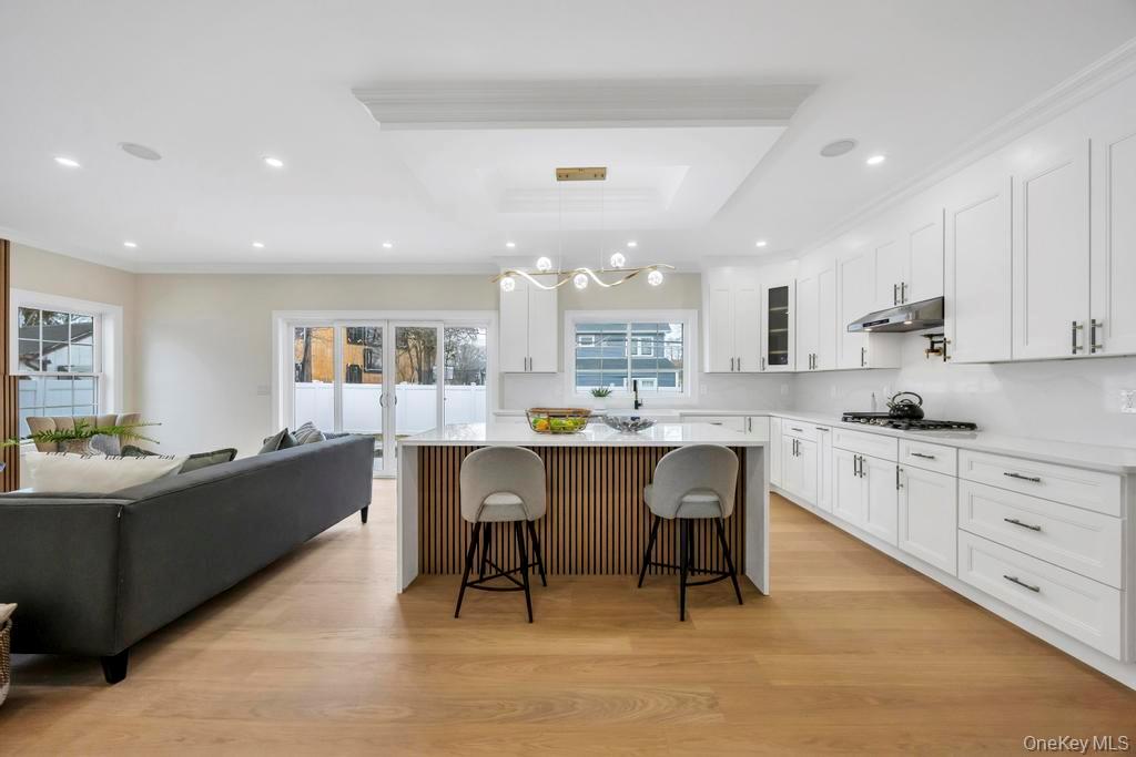 #4 photo, 49 Anvil Lane, Levittown , NY 11756