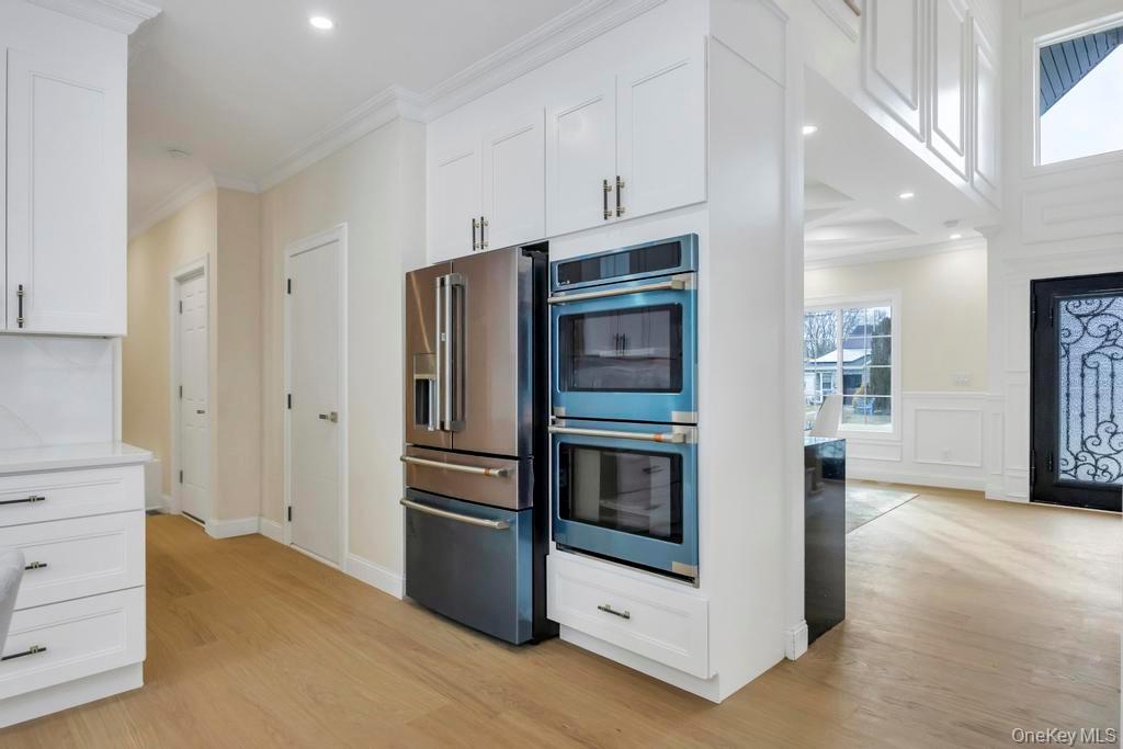 #5 photo, 49 Anvil Lane, Levittown , NY 11756