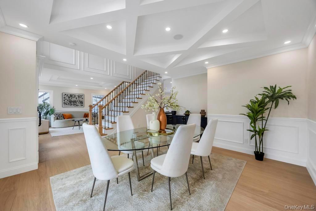 #8 photo, 49 Anvil Lane, Levittown , NY 11756